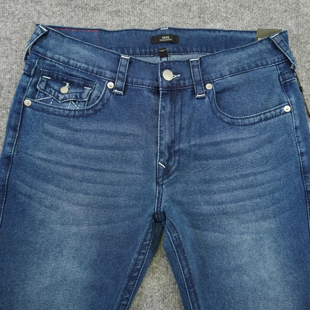 NEW True Religion Geno Relaxed Slim Jeans Mens 36x32 Blue Big T Flap Pocket
